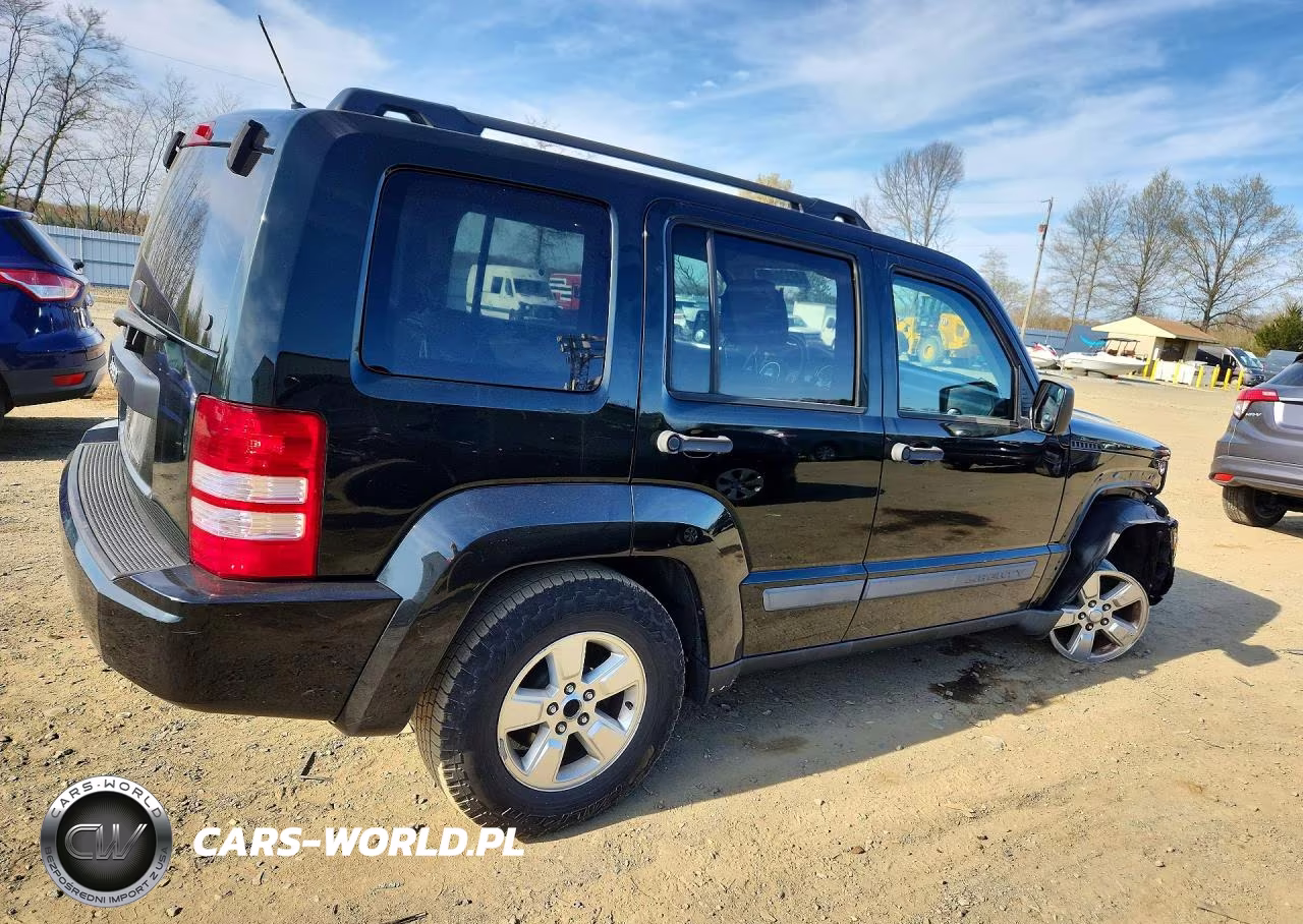 2012 Jeep Liberty Sport VIN:1C4PJMAK8CW138986 - 3