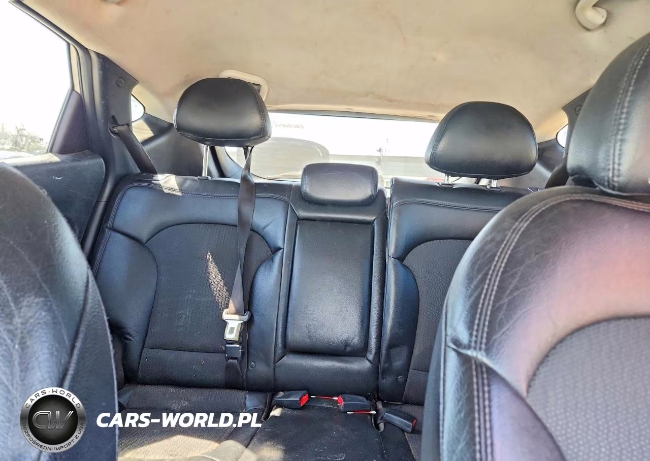 2012 Hyundai Tucson Gls VIN:KM8JU3AC2CU496950 - 10