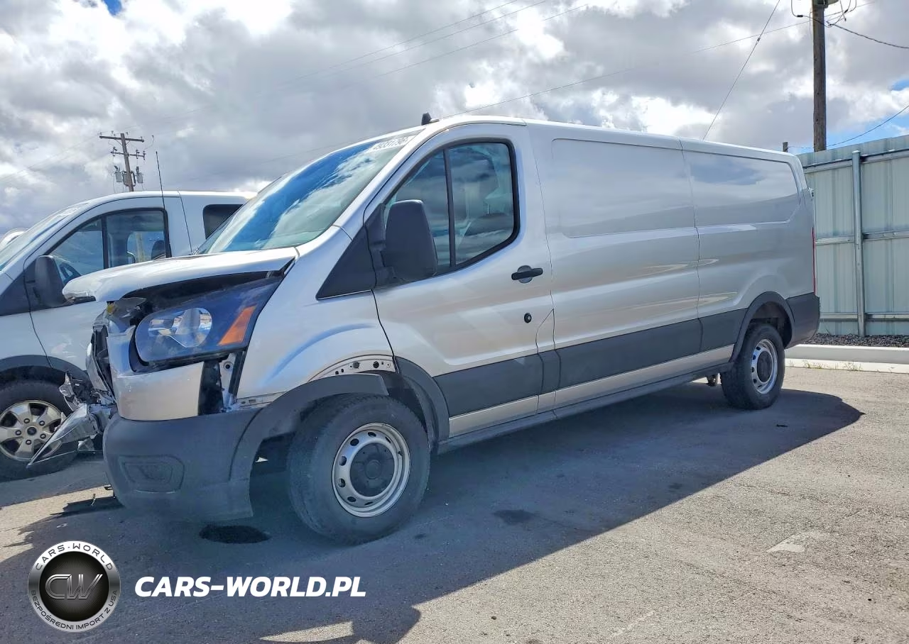 2025 Ford Transit 150 Delivery Van