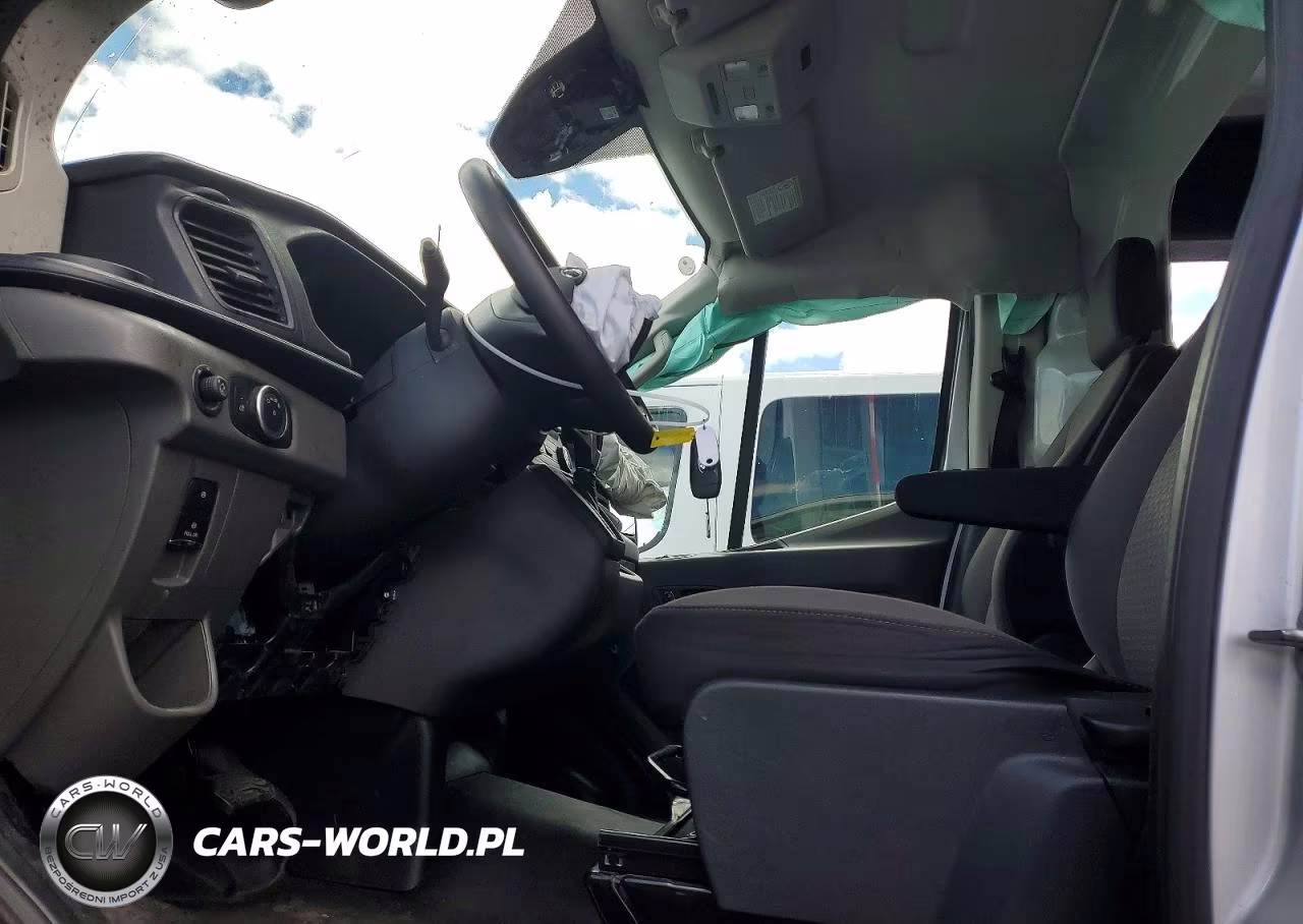 2025 Ford Transit 150 Delivery Van VIN:1FTYE1Y81SKA76306 - 7