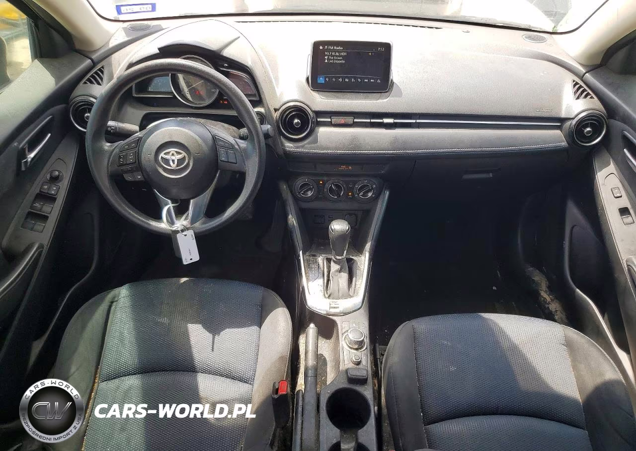 2017 Toyota Yaris Ia Base VIN:3MYDLBYV6HY183489 - 8