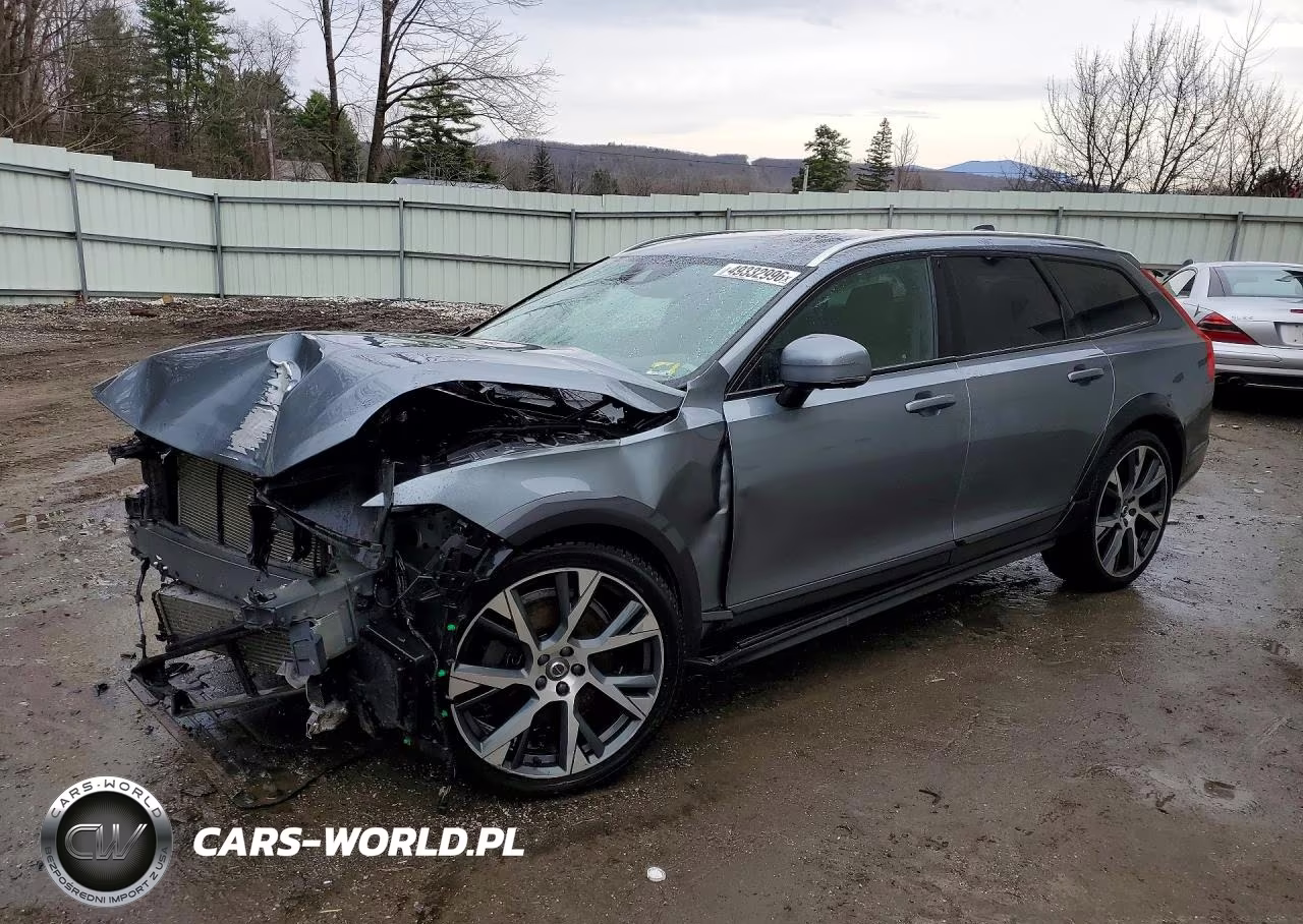 2020 Volvo V90 Cross Country T6 Inscription