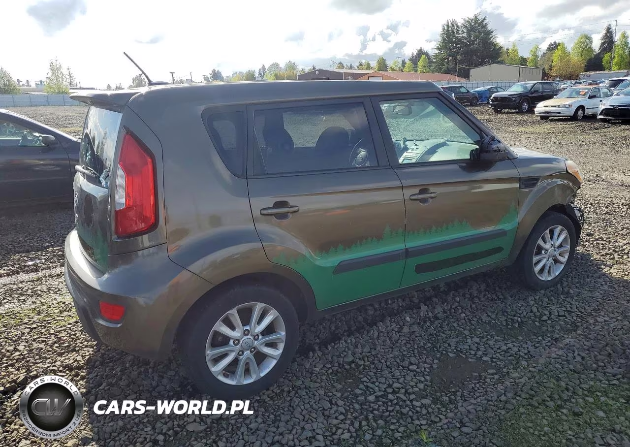 2012 Kia Soul + VIN:KNDJT2A61C7470608 - 3