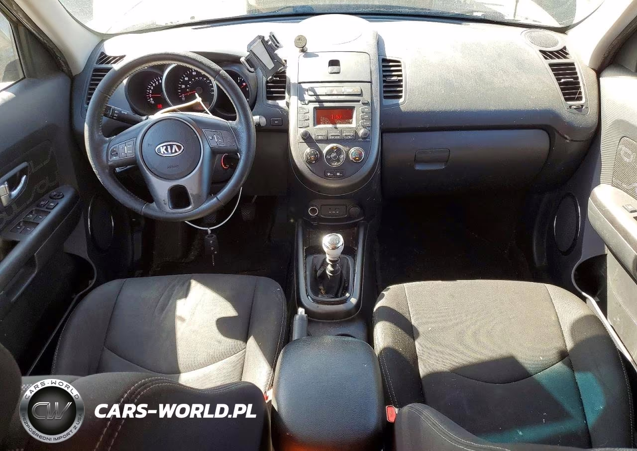 2012 Kia Soul + VIN:KNDJT2A61C7470608 - 8