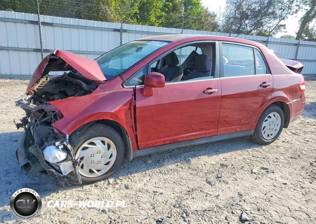 2008 Nissan Versa 1.8 S