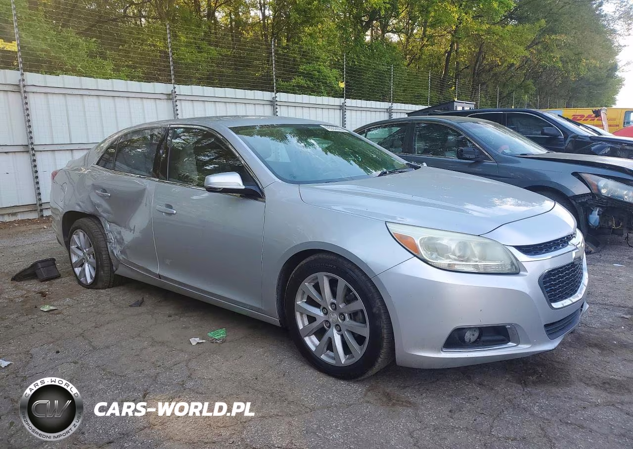 2015 Chevrolet Malibu 2Lt VIN:1G11D5SL9FF143380 - 4