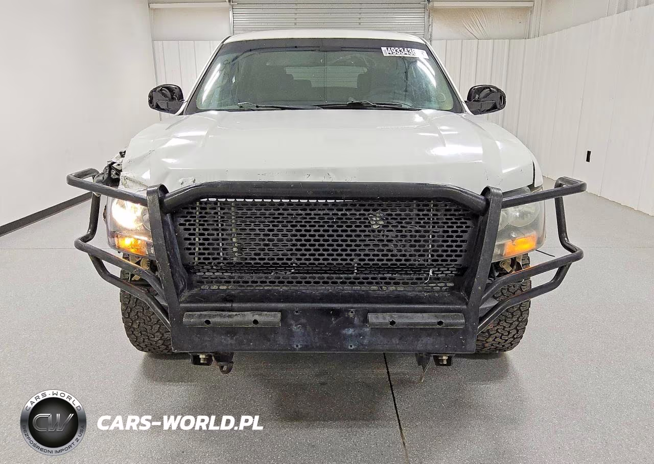 2008 Chevrolet Tahoe K1500 VIN:1GNFK13038R262664 - 5