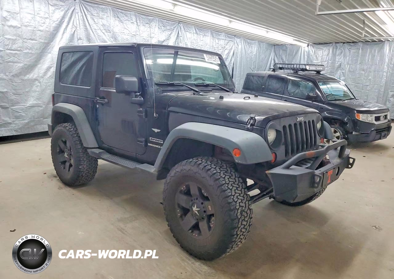 2010 Jeep Wrangler Sport VIN:1J4AA2D1XAL162146 - 4