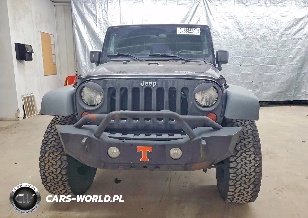 2010 Jeep Wrangler Sport VIN:1J4AA2D1XAL162146 - 5