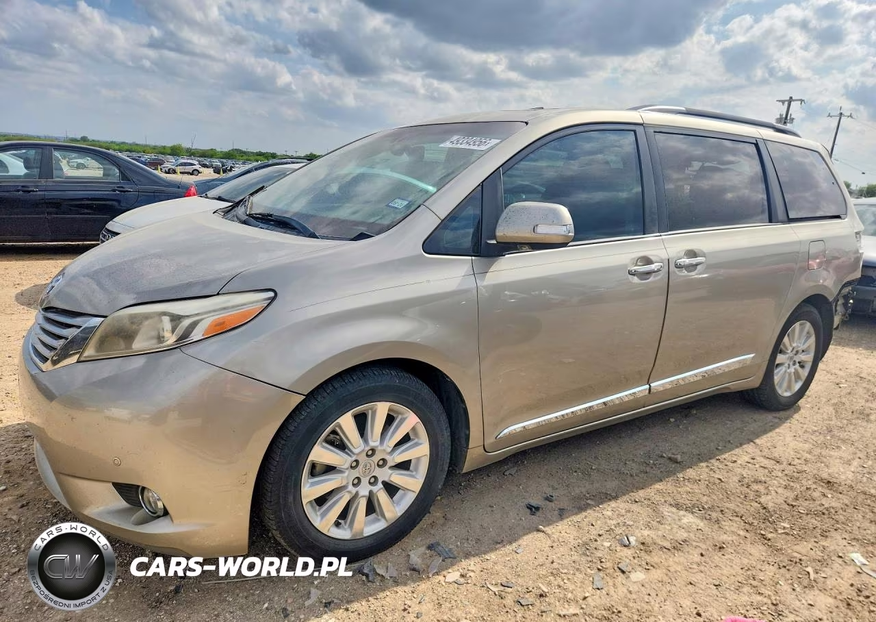 2016 Toyota Sienna Limited Premium 7-Passenger