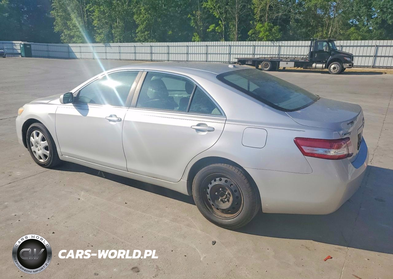 2010 Toyota Camry Le VIN:4T1BF3EK0AU049210 - 2
