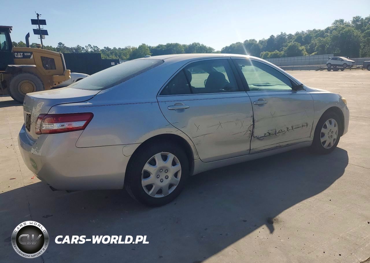 2010 Toyota Camry Le VIN:4T1BF3EK0AU049210 - 3