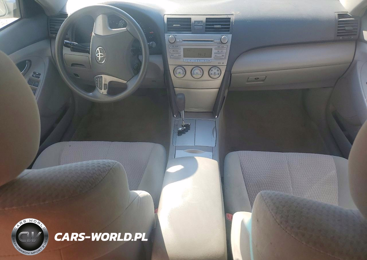 2010 Toyota Camry Le VIN:4T1BF3EK0AU049210 - 8