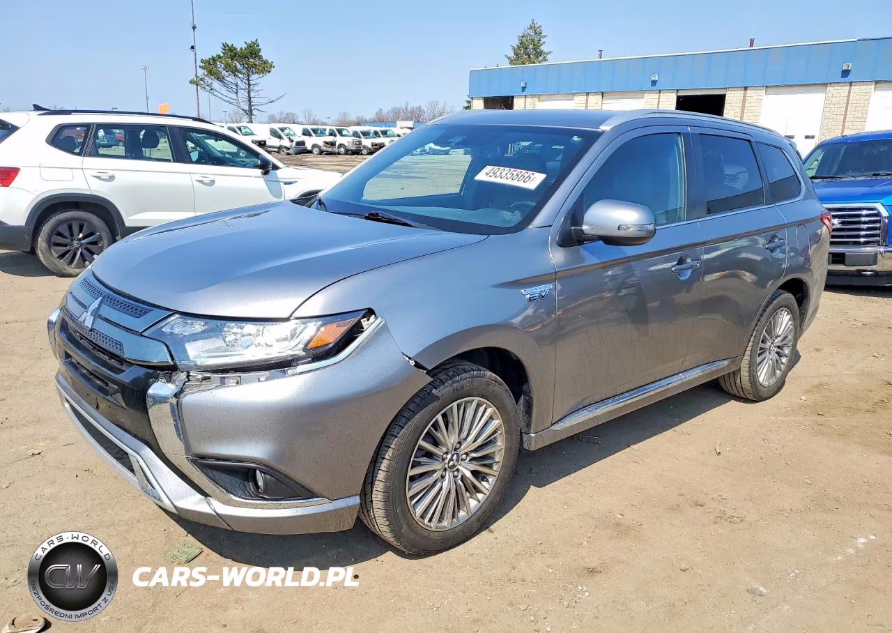 2022 Mitsubishi Outlander Sel