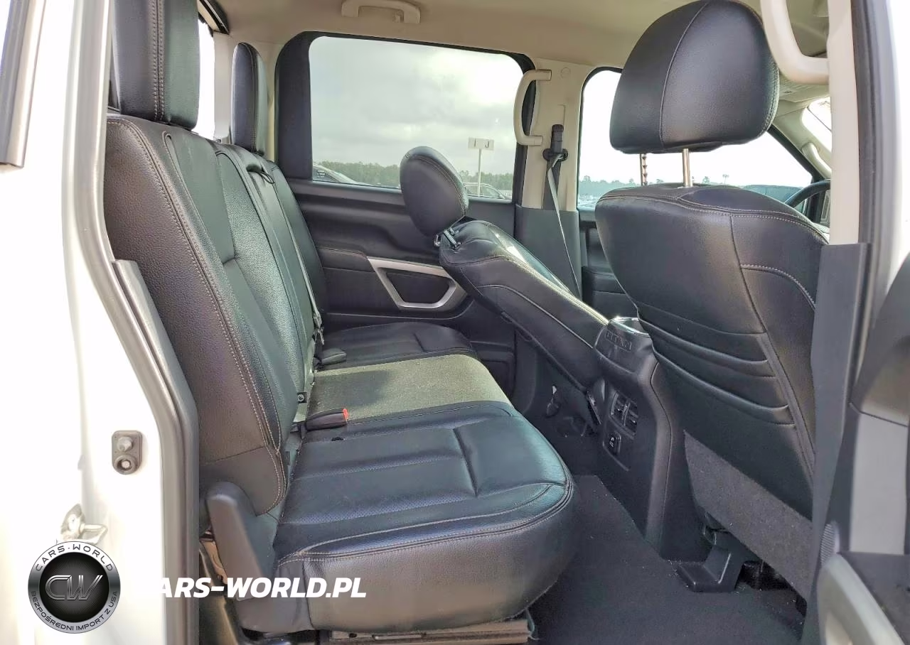 2017 Nissan Titan Sl VIN:1N6AA1E64HN565965 - 10