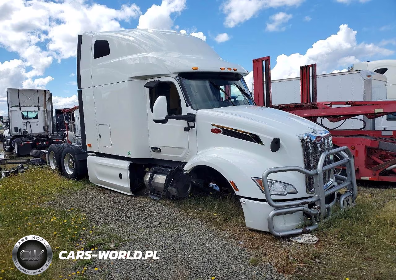 2023 Peterbilt 579 - Semi Truck