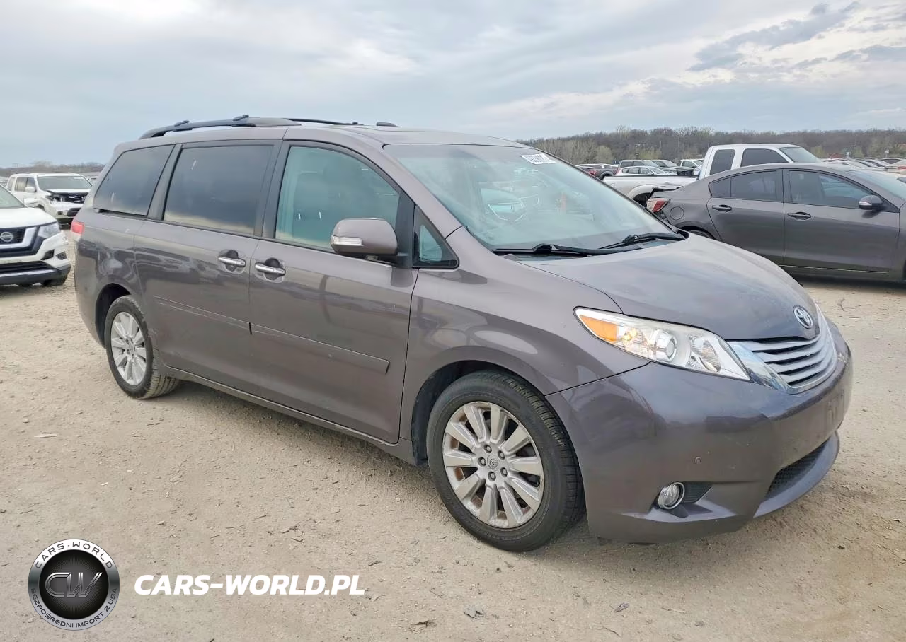 2013 Toyota Sienna Limited 7-Passenger VIN:5TDDK3DC9DS068026 - 4