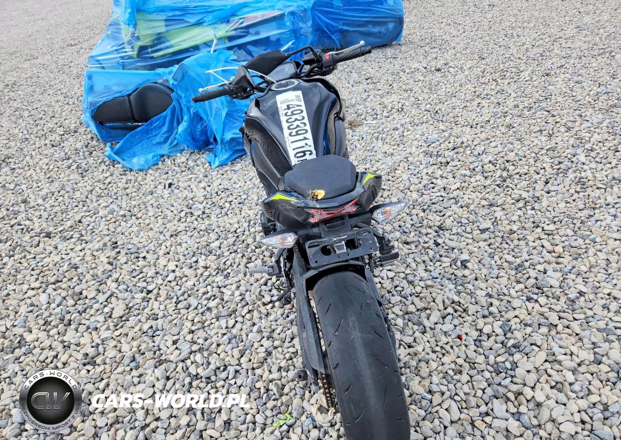 2024 Kawasaki Zr900 F VIN:ML5ZRDF19RDA67185 - 4
