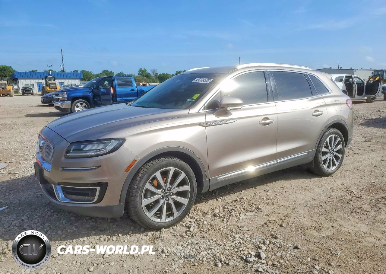 2019 Lincoln Nautilus Select