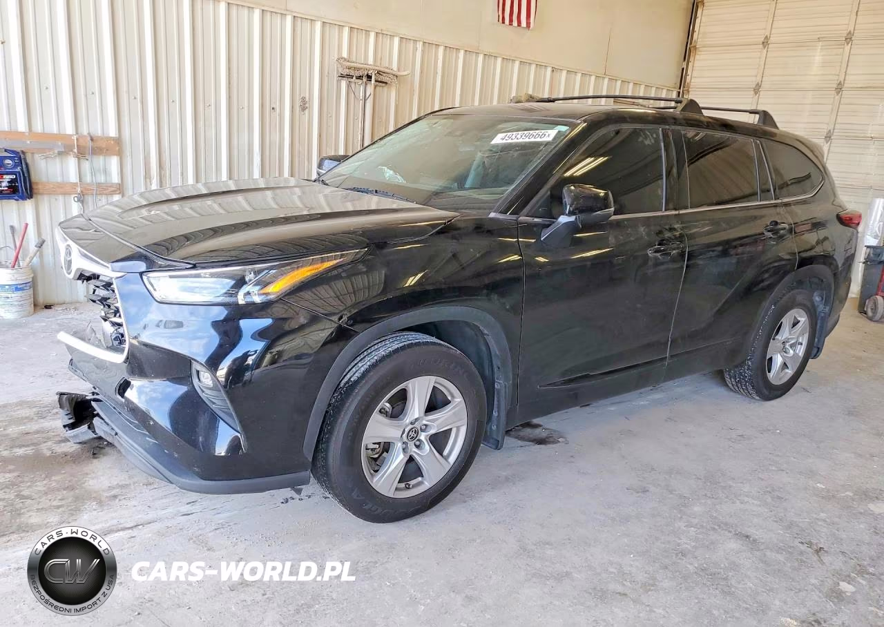 2022 Toyota Highlander Le