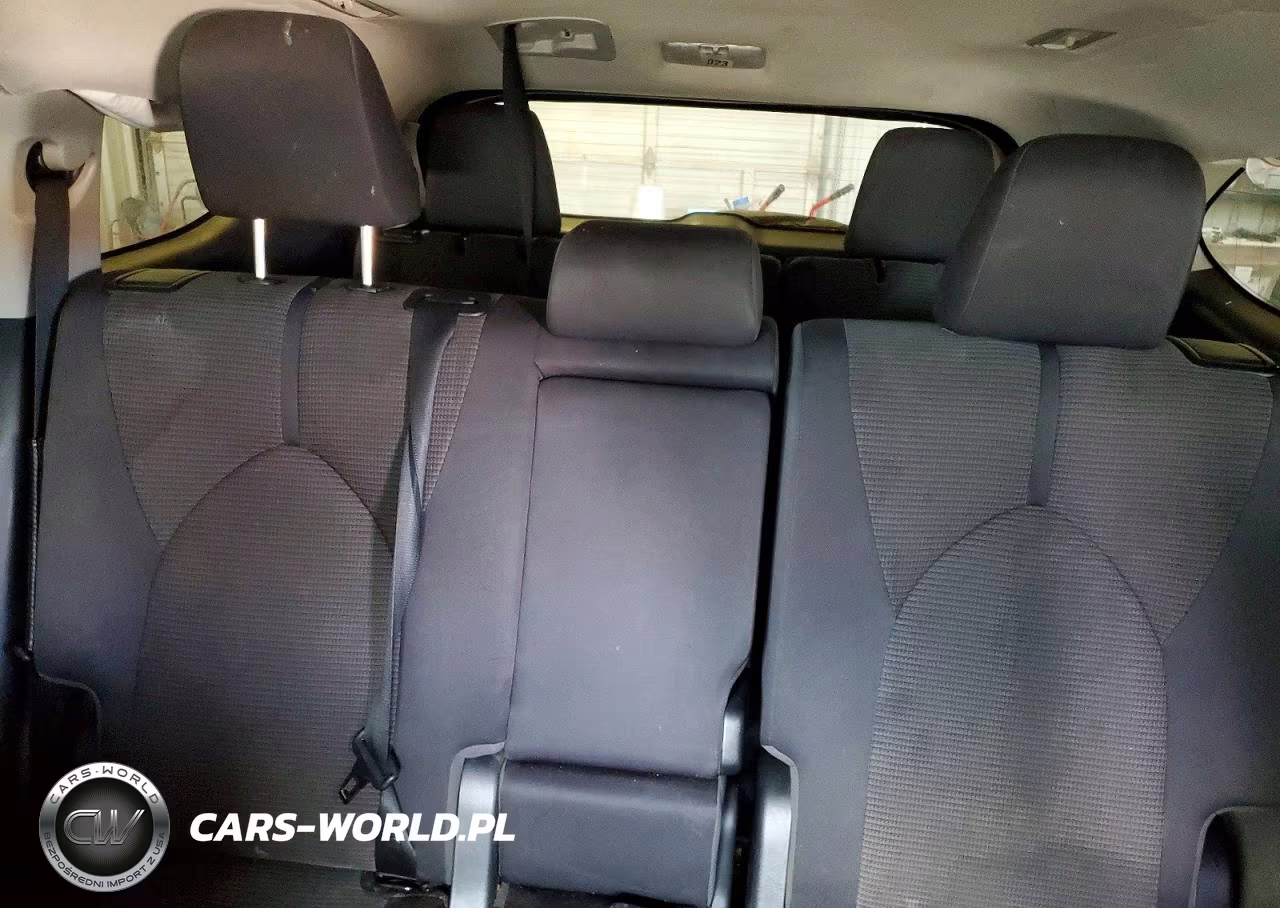 2022 Toyota Highlander Le VIN:5TDBZRBH1NS587805 - 10