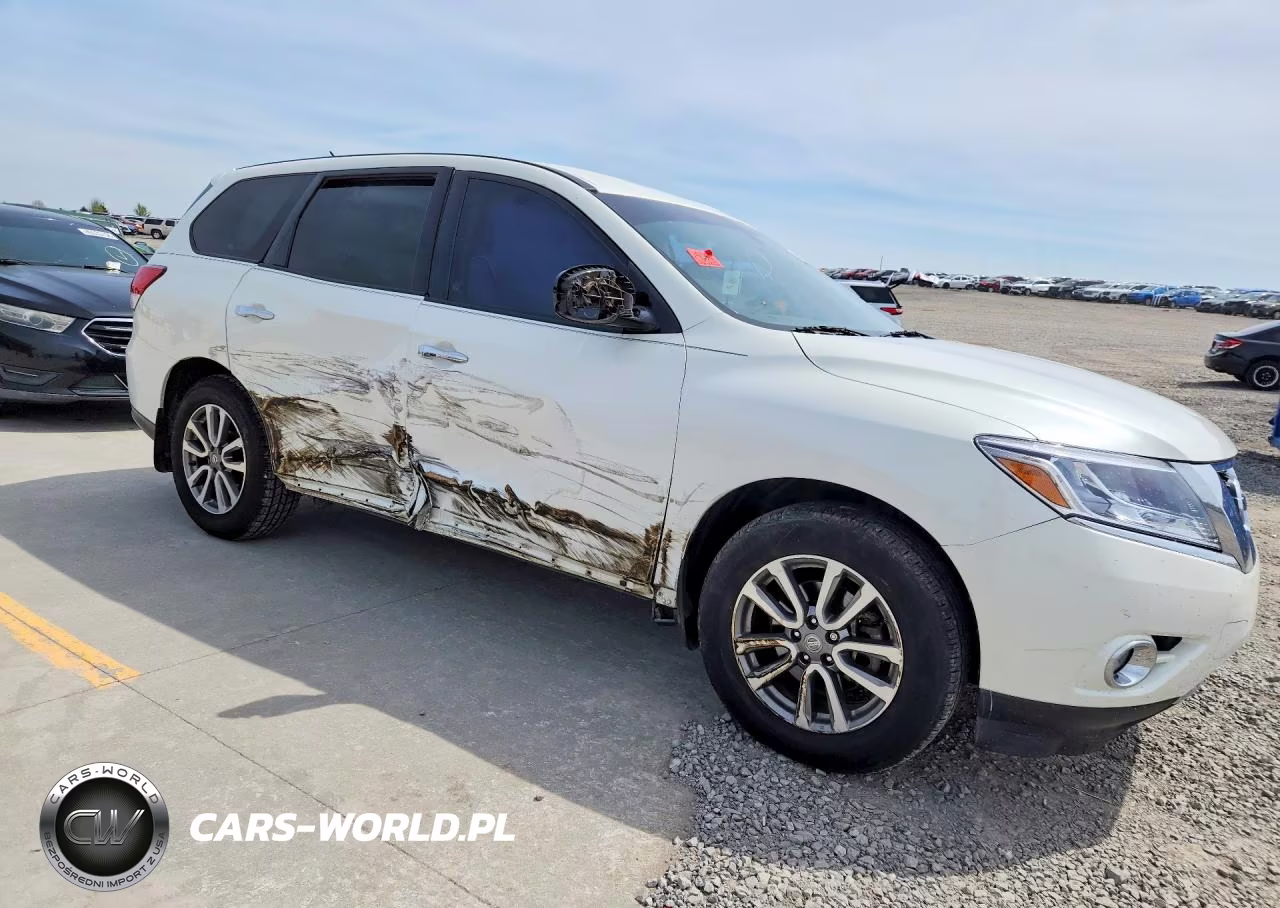 2015 Nissan Pathfinder S VIN:5N1AR2MN8FC626720 - 4