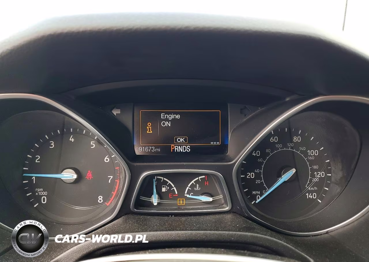 2015 Ford Focus Se VIN:1FADP3F28FL333633 - 9