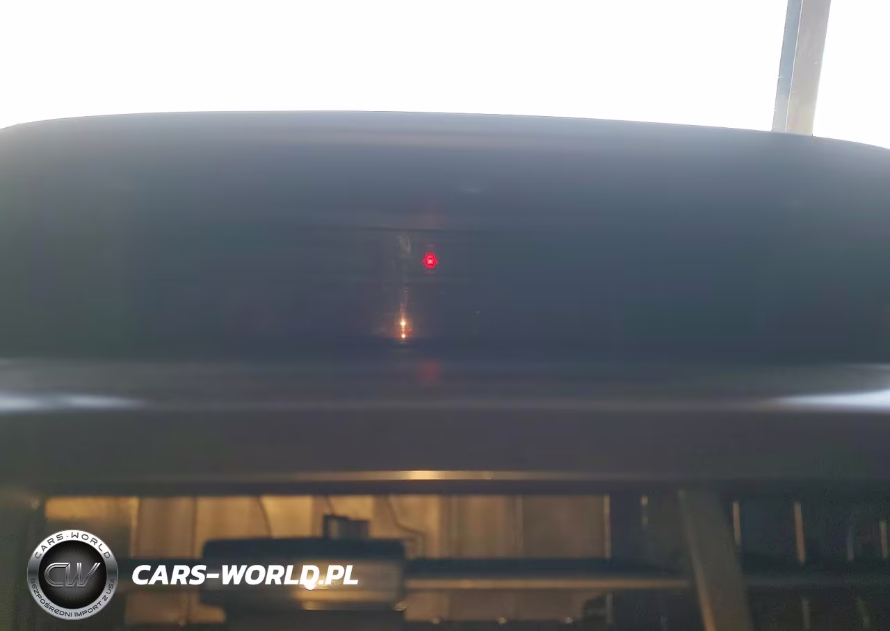 2017 Toyota Prius V Two VIN:JTDZN3EU2HJ064746 - 9