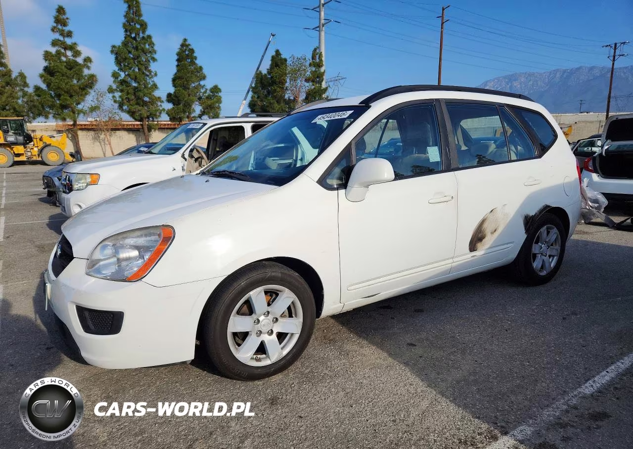 2008 Kia Rondo Lx