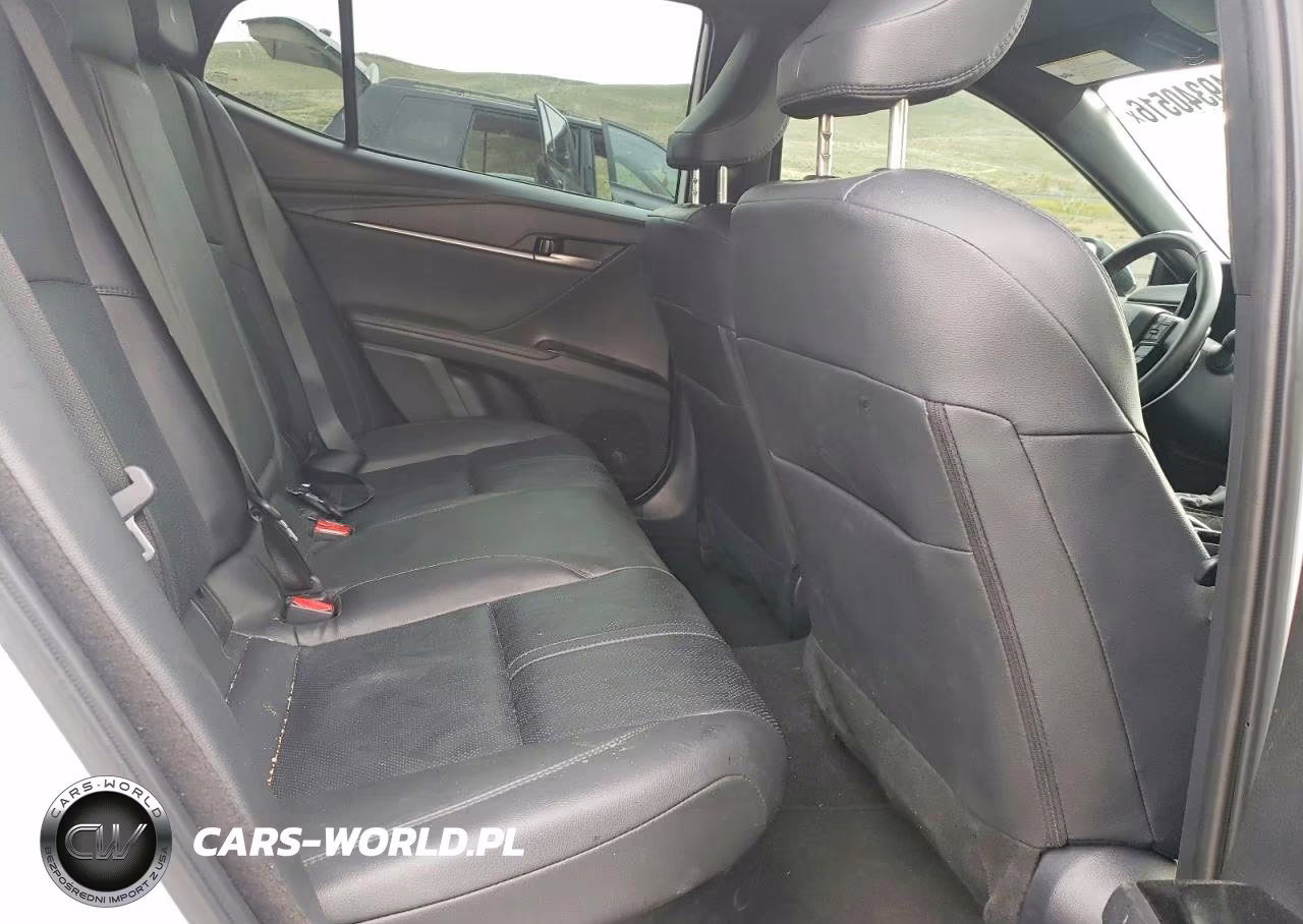2025 Toyota Camry Xse VIN:4T1DAACK2SU078241 - 10