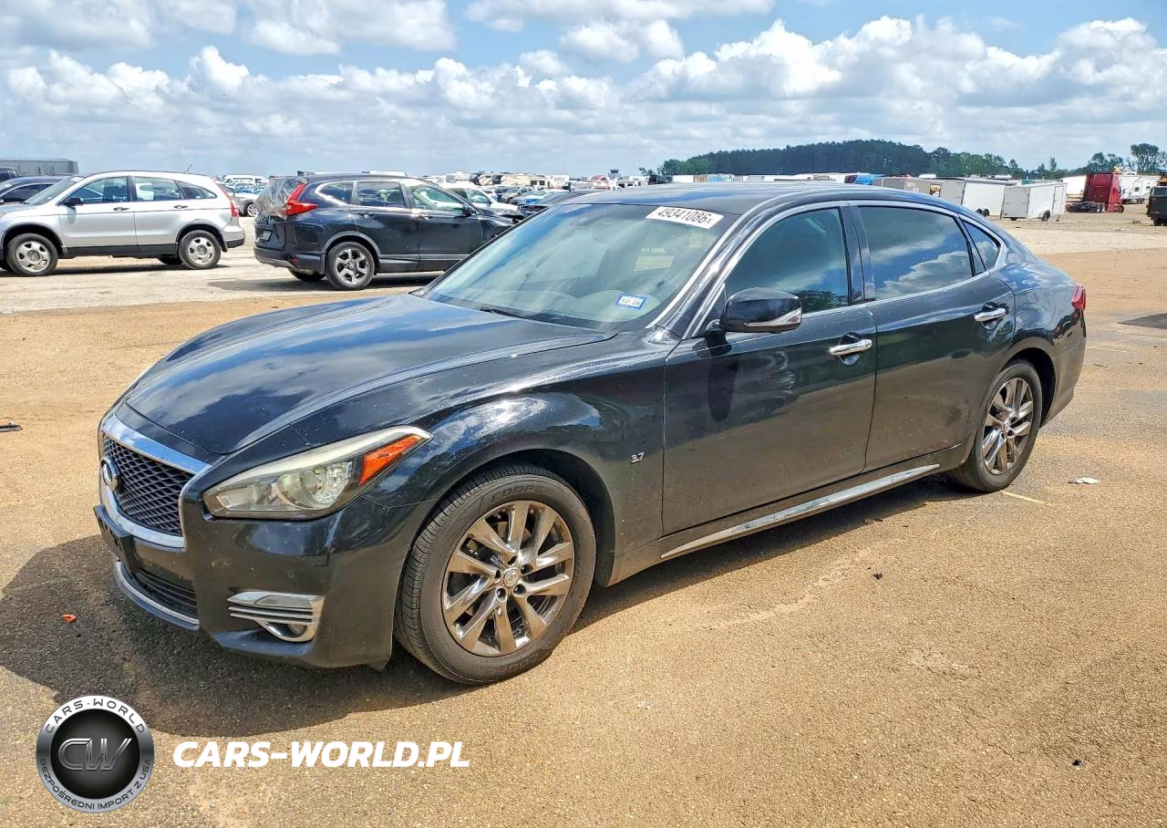 2016 Infiniti Q70L 3.7