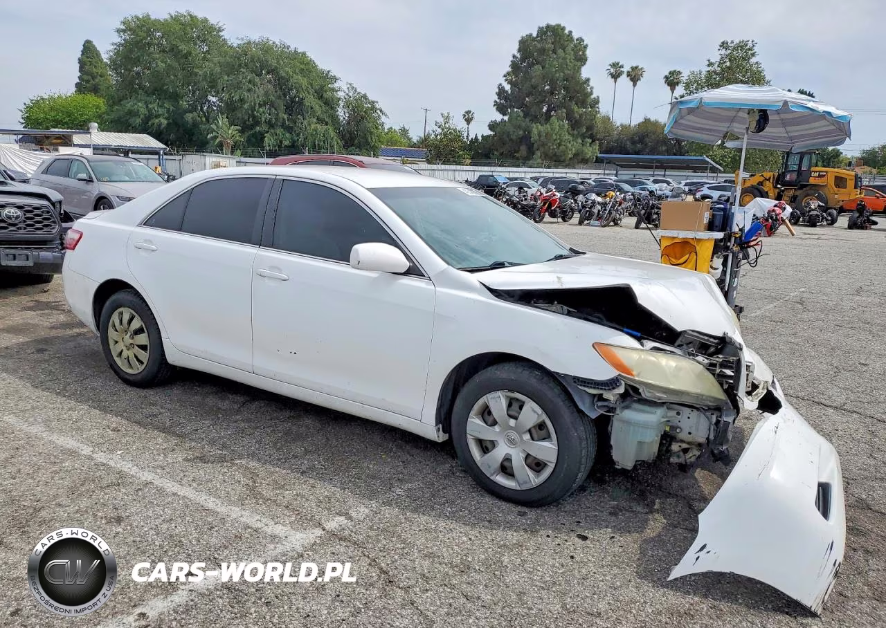 2009 Toyota Camry Le VIN:4T4BE46KX9R072535 - 4