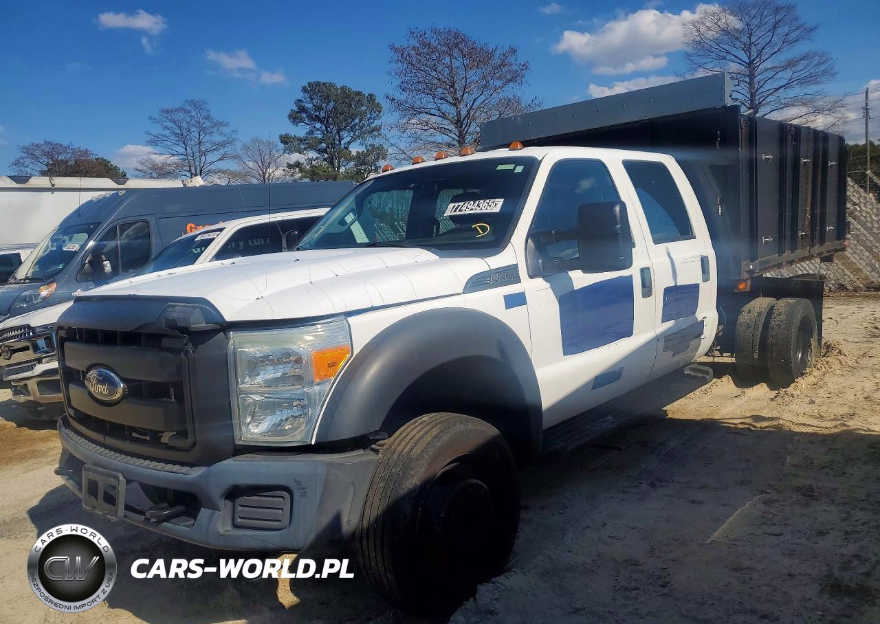 2016 Ford F450 Super Duty Flatbed Truck