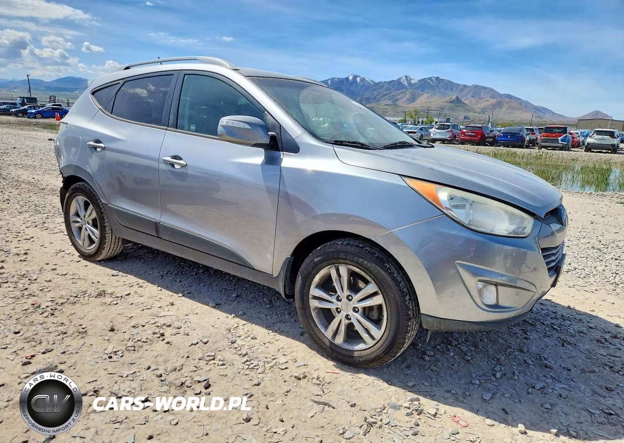 2013 Hyundai Tucson Gls VIN:KM8JUCAC1DU558873 - 4