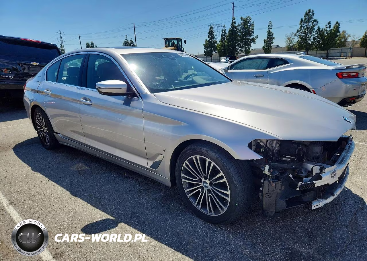 2019 BMW 530E VIN:WBAJA9C55KB398663 - 4