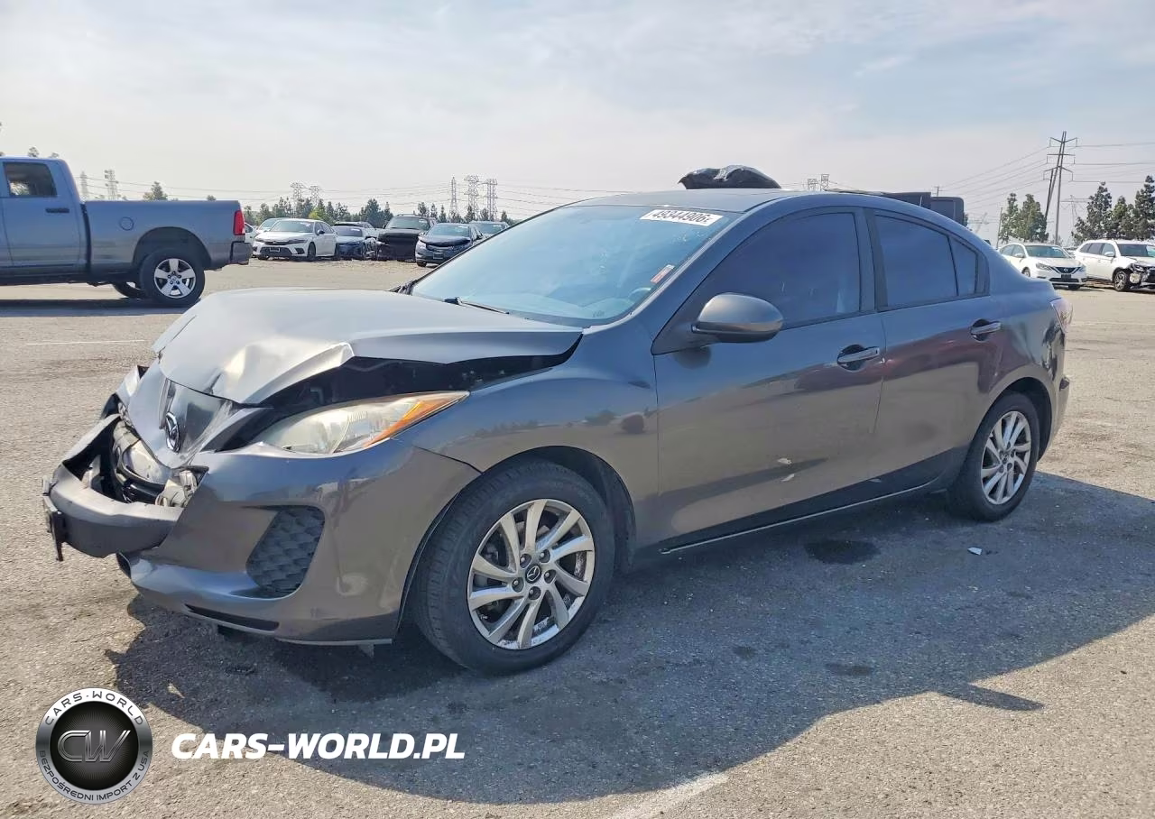 2013 Mazda 3 I