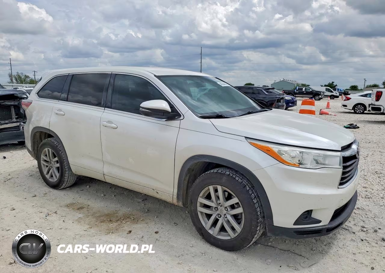 2014 Toyota Highlander Le VIN:5TDZARFH1ES005010 - 4