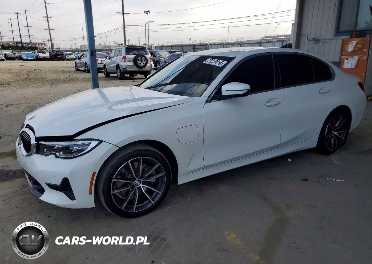 2021 BMW 330E