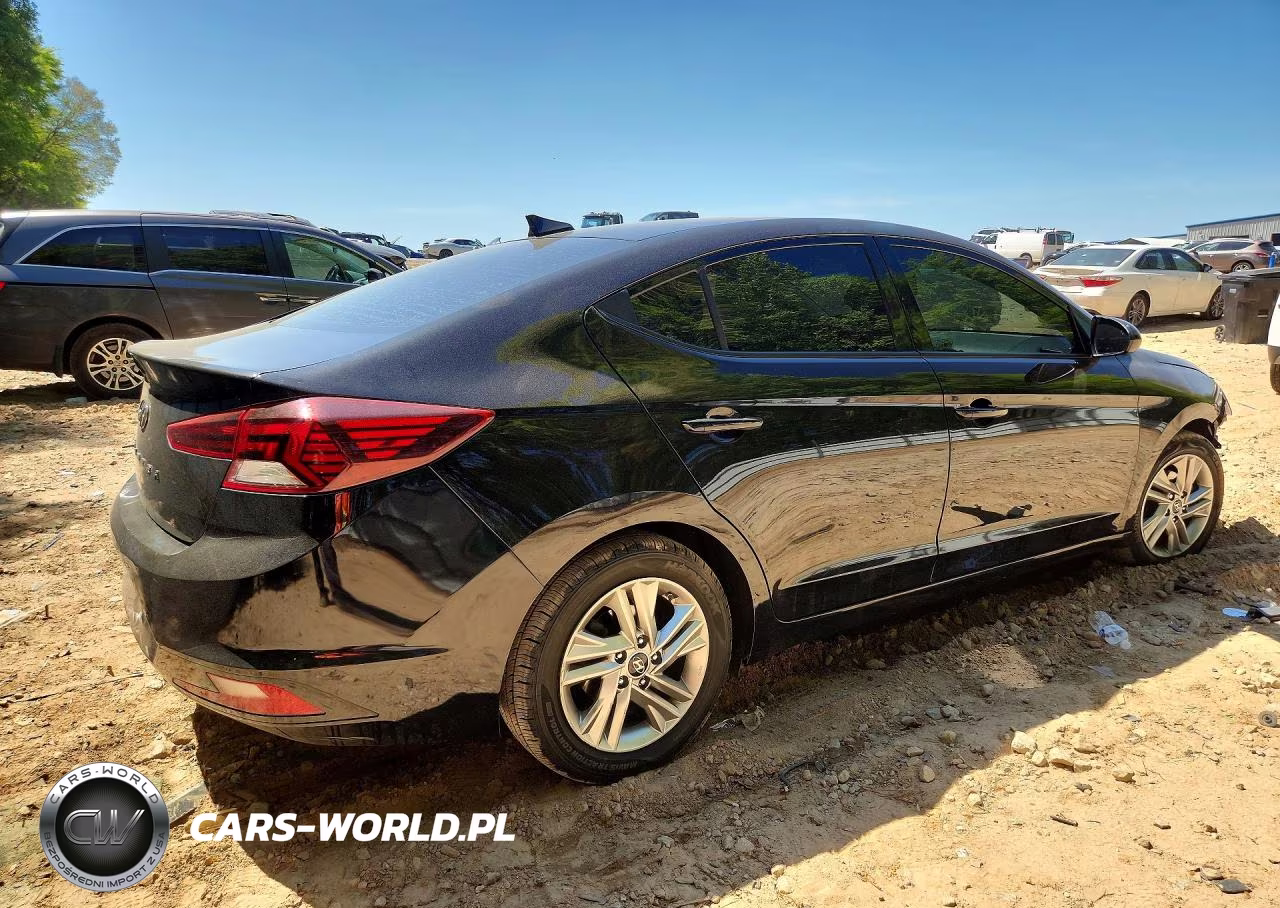 2019 Hyundai Elantra Sel VIN:KMHD84LF7KU746289 - 3