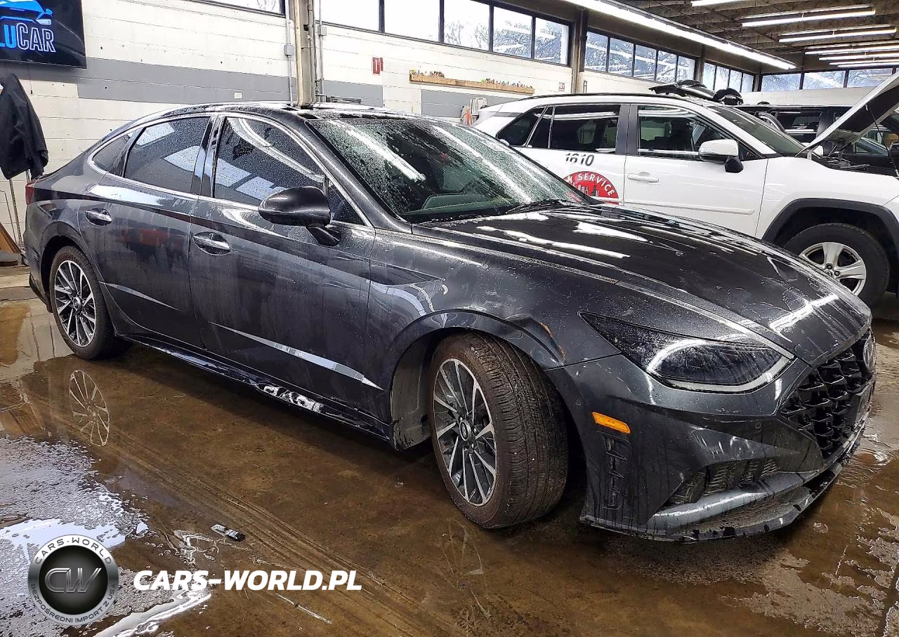 2021 Hyundai Sonata Limited VIN:5NPEH4J25MH123582 - 4