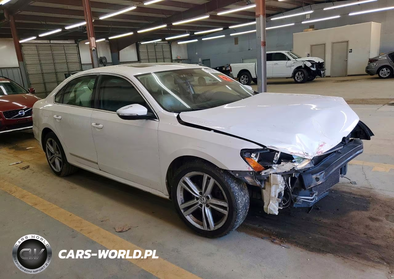 2012 Volkswagen Passat Sel VIN:1VWCM7A39CC012313 - 4