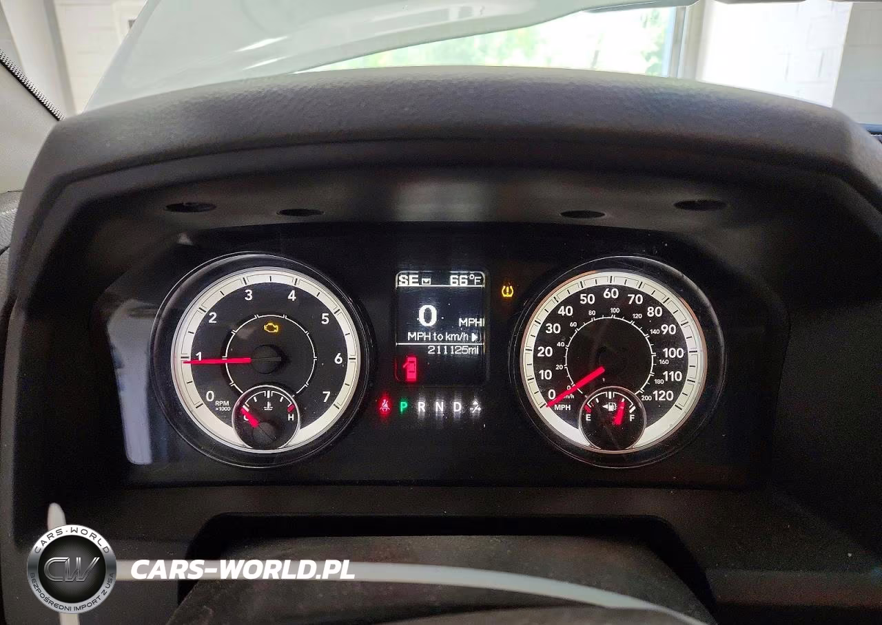 2017 Ram 1500 Slt VIN:1C6RR6GGXHS582358 - 9