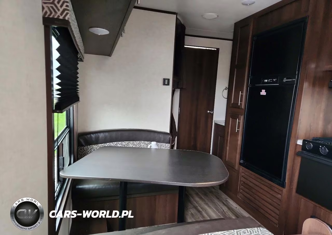 2019 Jayco Jay Flight Slx Camper VIN:1UJBJ0BPXK1720127 - 6