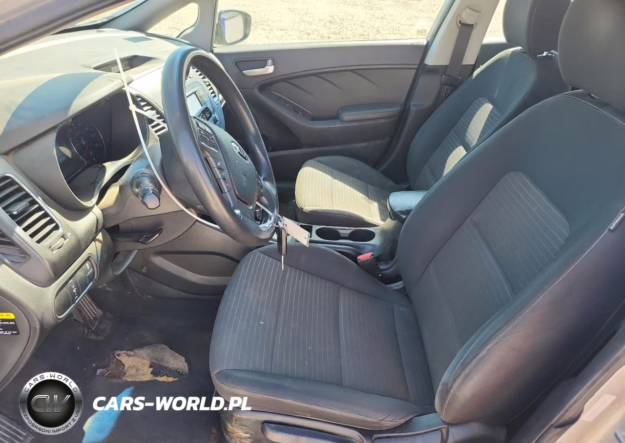 2017 Kia Forte Lx VIN:3KPFL4A79HE134884 - 7
