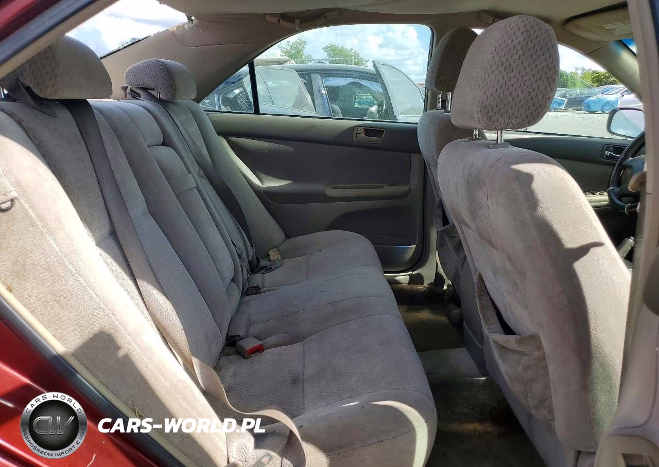2004 Toyota Camry Le VIN:4T1BE32KX4U341149 - 10