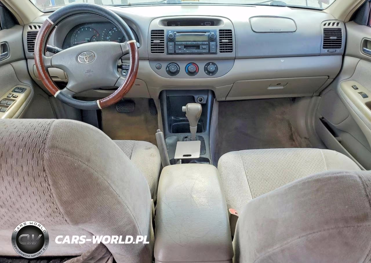 2004 Toyota Camry Le VIN:4T1BE32KX4U341149 - 8