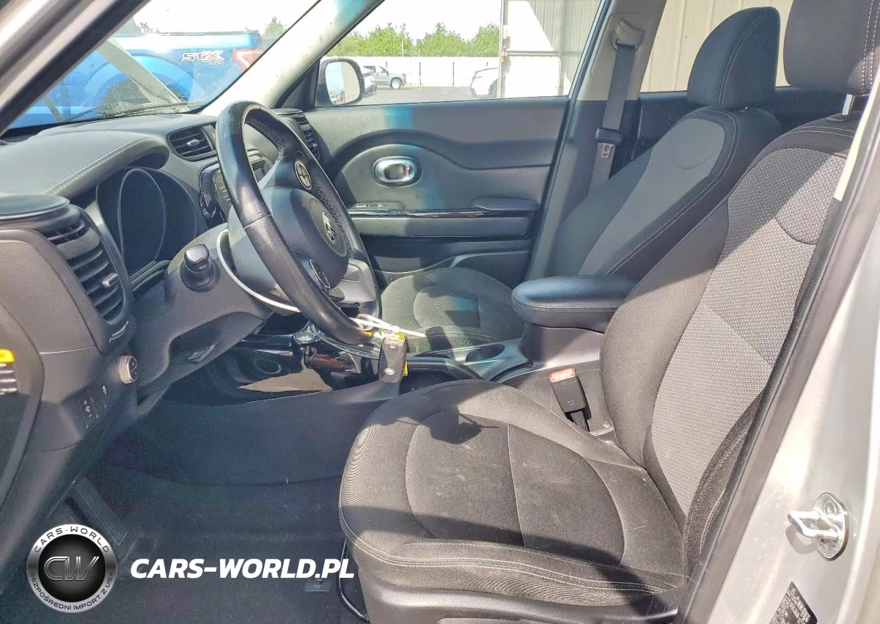 2017 Kia Soul + VIN:KNDJP3A50H7463254 - 7