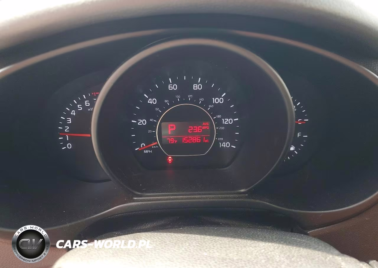 2017 Kia Soul + VIN:KNDJP3A50H7463254 - 9