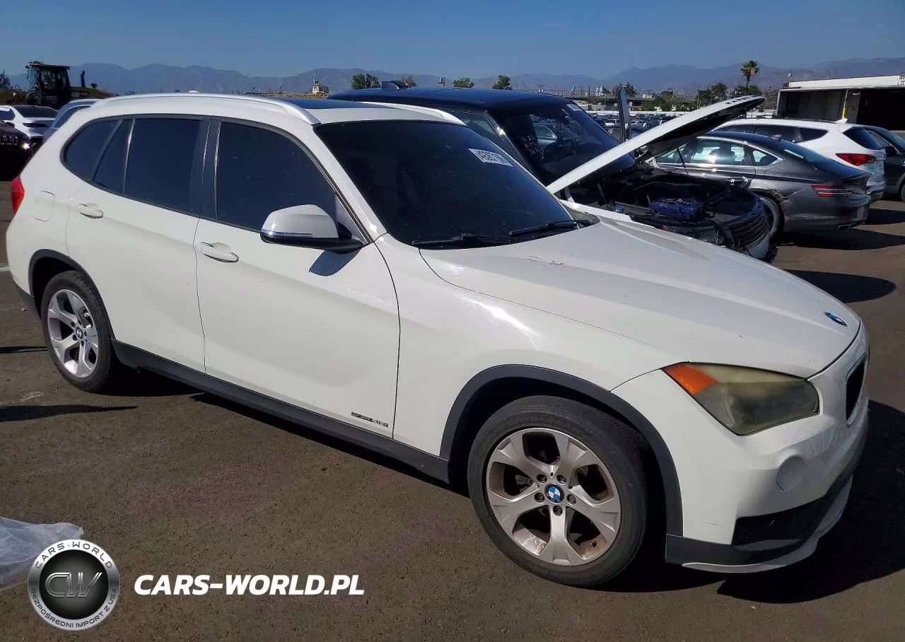 2015 BMW X1 Sdrive28I VIN:WBAVM1C54FVW56833 - 4