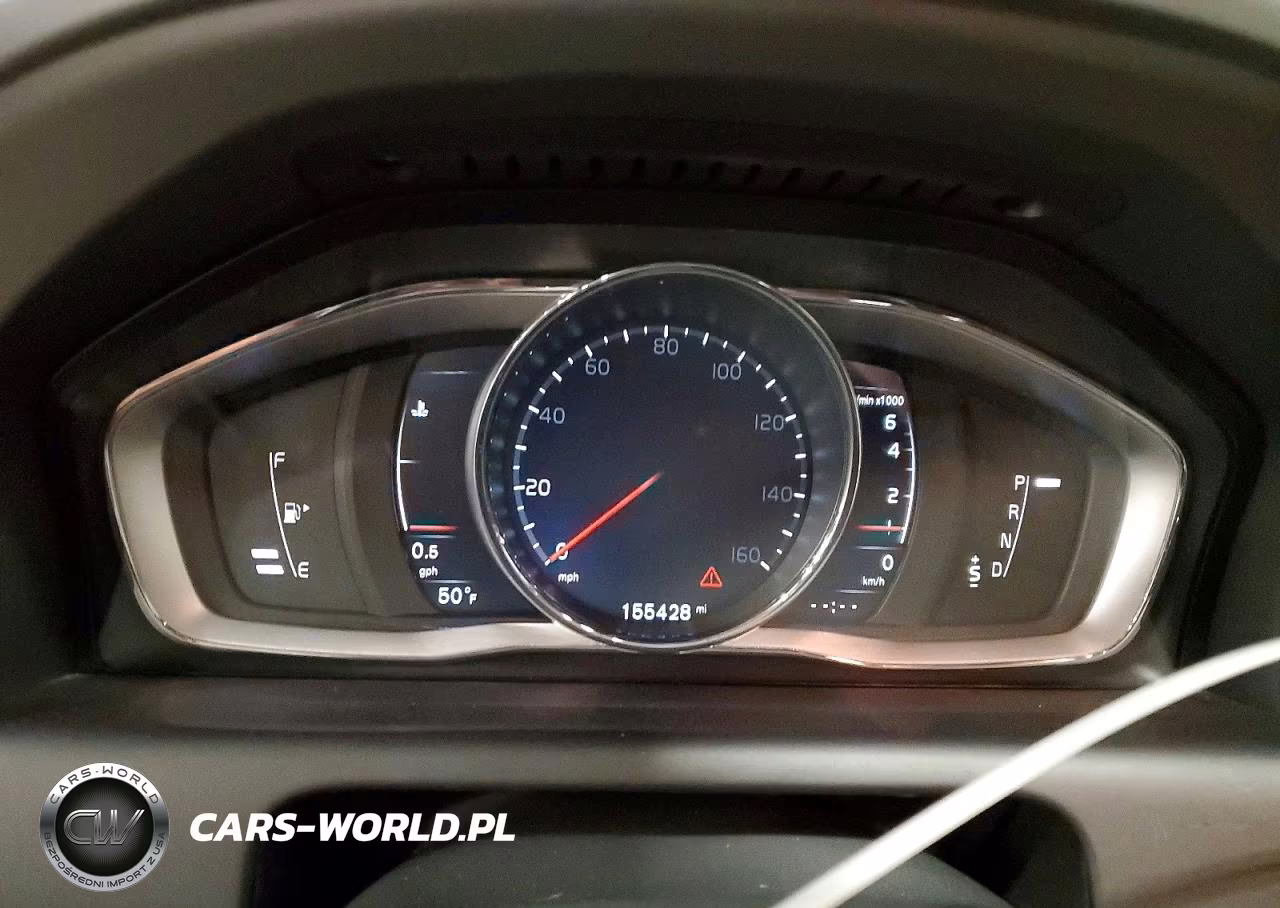 2017 Volvo Xc60 T5 Dynamic VIN:YV440MRRXH2015595 - 9